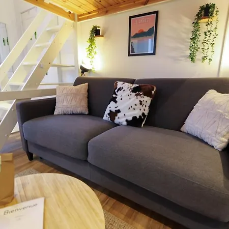 Le Petit Plus - Studio Confortable Avec Parking